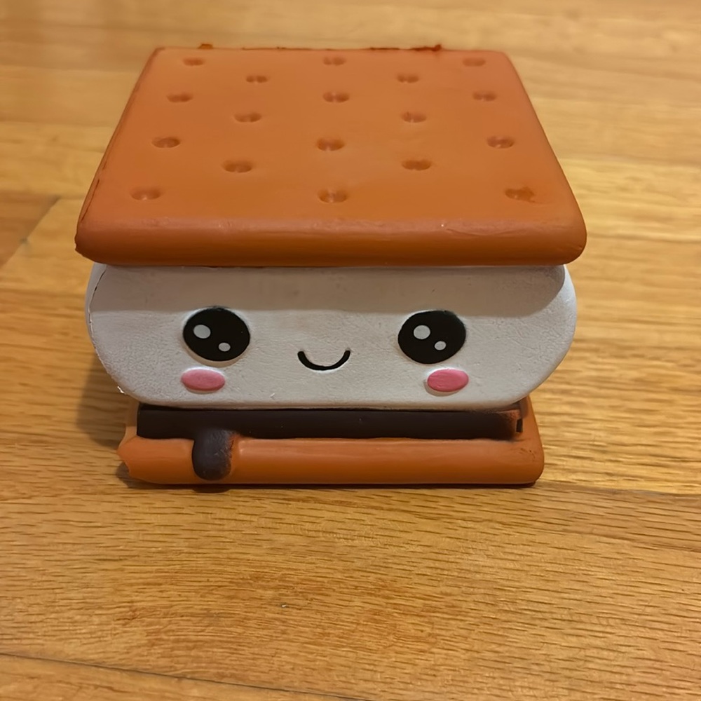S’mores squishy